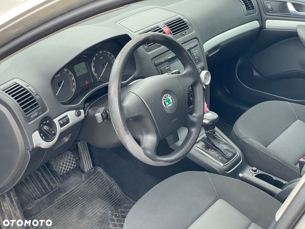 Skoda Octavia 1.9 TDI Classic DSG - 12