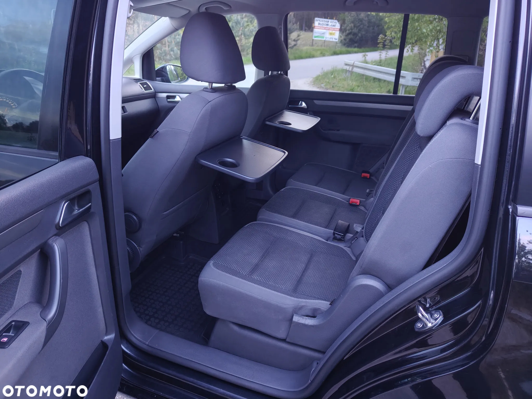 Volkswagen Touran 2.0 TDI DPF BlueMotion Technology DSG Comfortline - 15