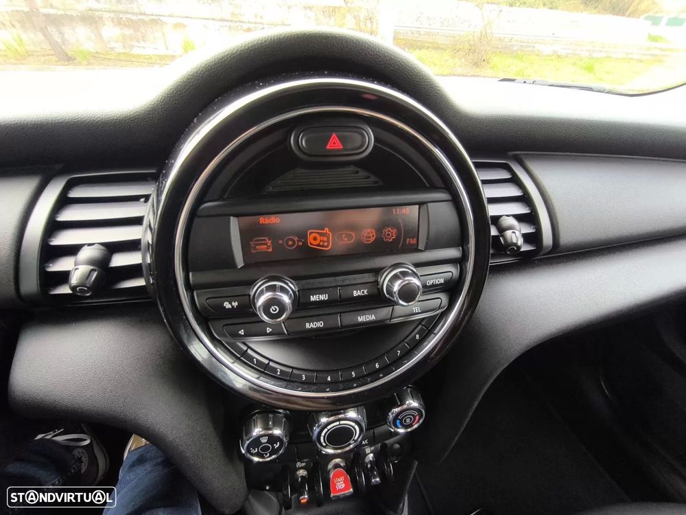 MINI 3 Portas One D - 9