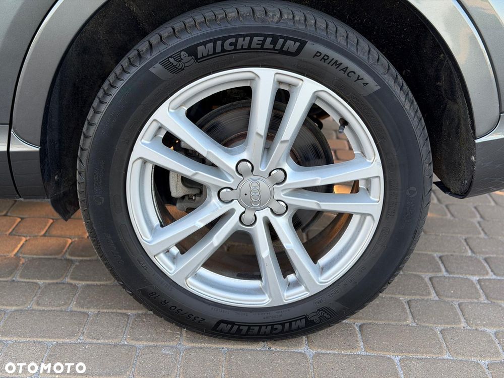 Audi Q3 1.4 TFSI Edycja Specjalna S tronic - 12
