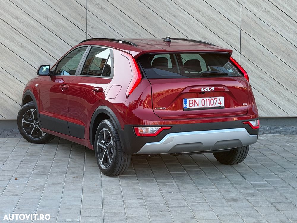 Kia Niro 1.6 GDI HEV 2WD OPF Aut. Core - 31