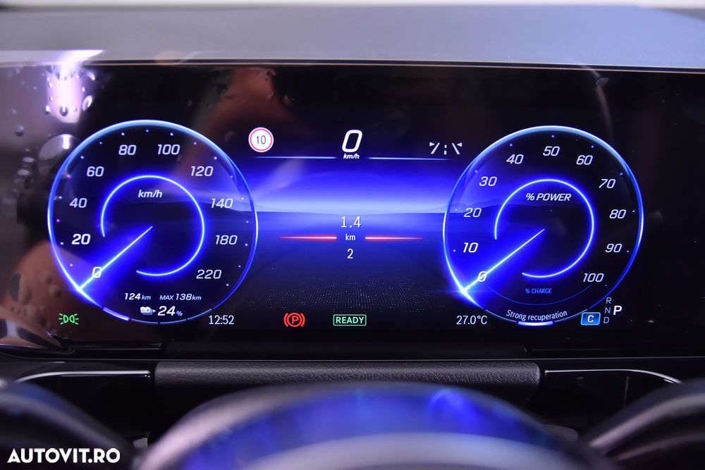 Mercedes-Benz EQA 250+ - 10