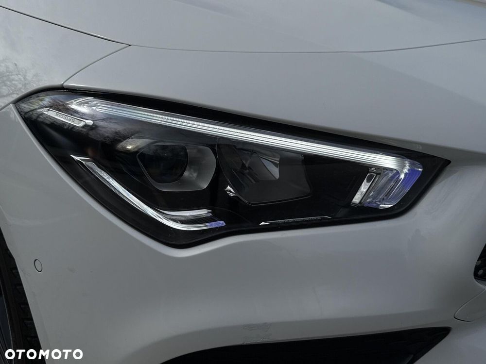 Mercedes-Benz CLA 200 d 4-Matic AMG Line 8G-DCT - 12