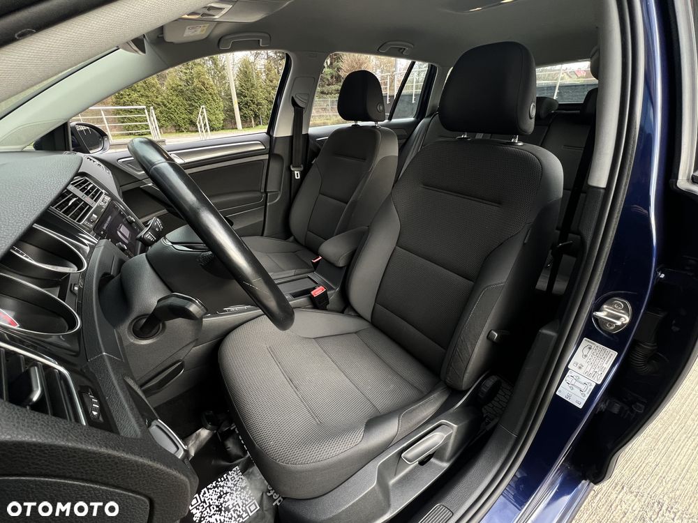 Volkswagen Golf 1.5 TSI BMT Evo Comfortline - 9
