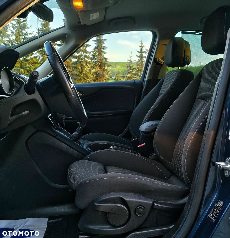 Opel Zafira - 21