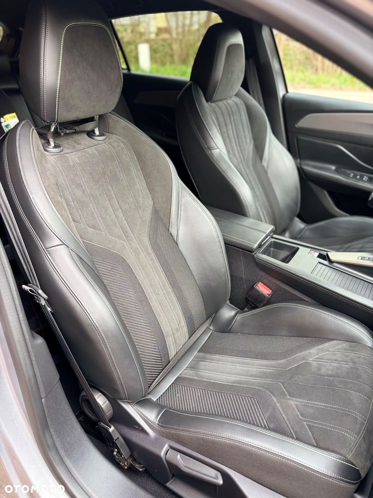 Peugeot 308 1.6 Hybrid PHEV GT EAT8 - 25