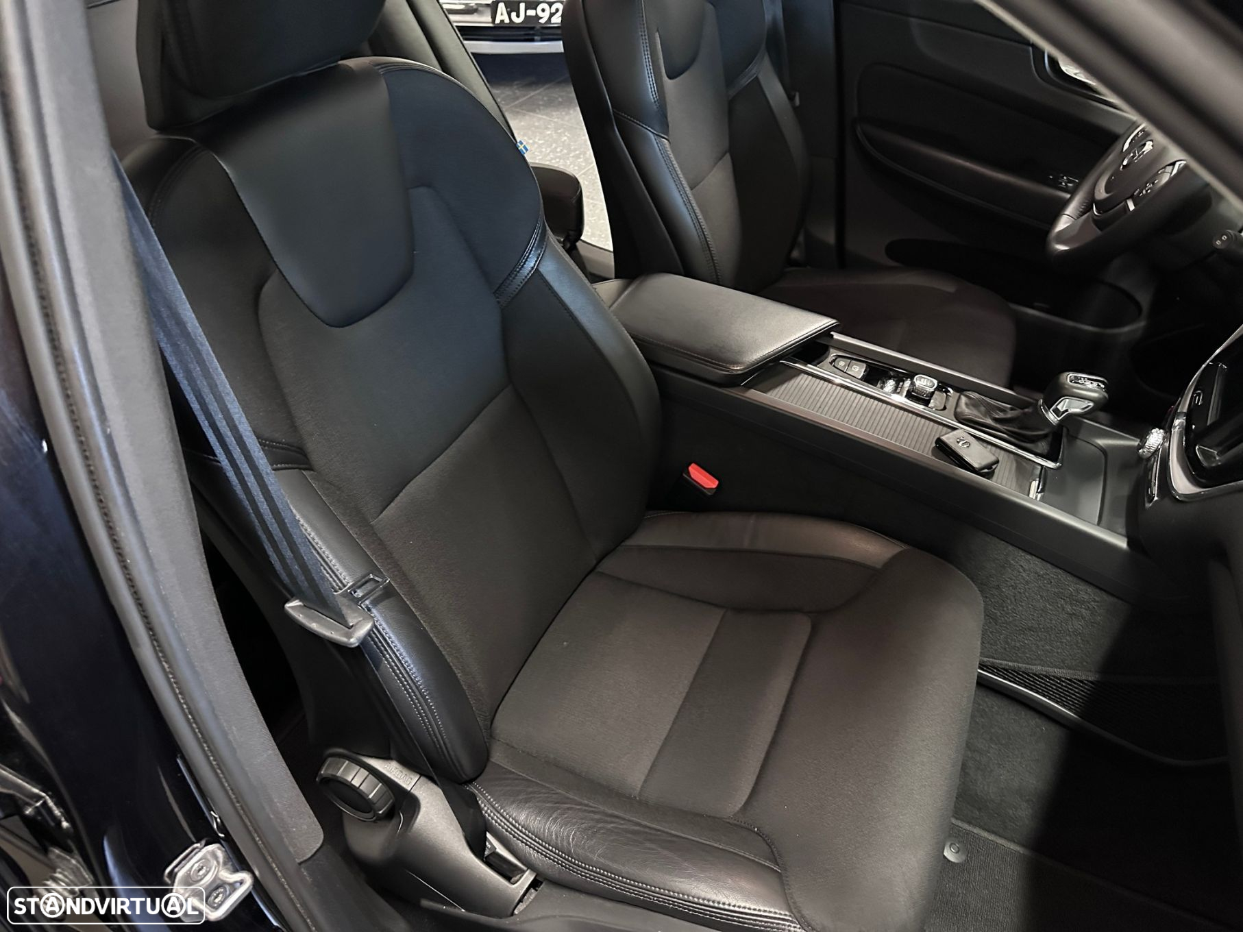 Volvo XC 60 - 18