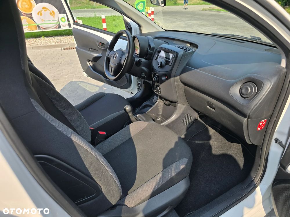 Toyota Aygo 1.0 VVT-i Color Edition - 12