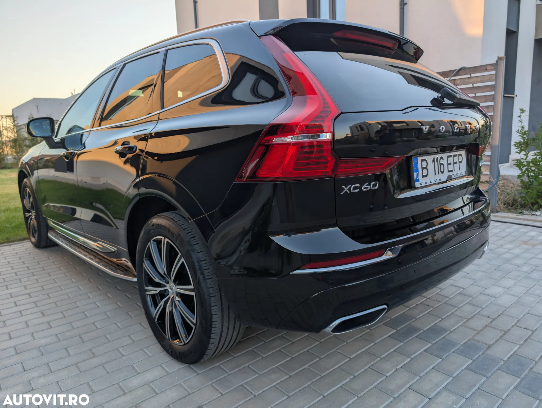 Volvo XC 60 B5 MHEV AT8 AWD Inscription - 19