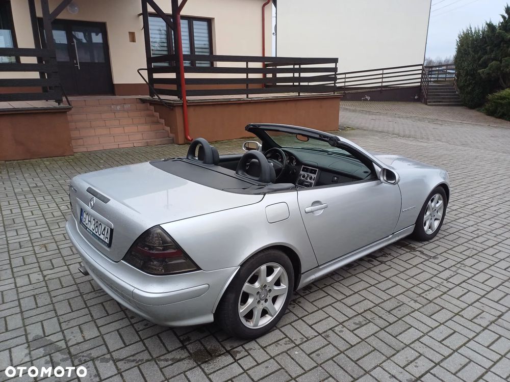 Mercedes-Benz SLK - 15