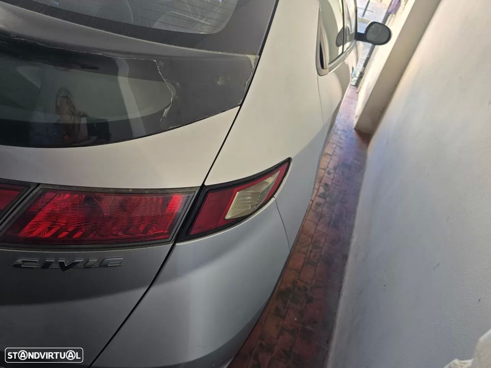 Honda Civic 1.4 i-VTEC Comfort - 7
