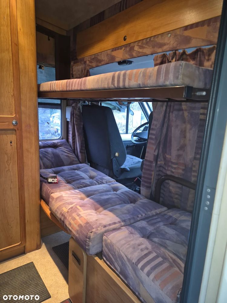 Renault Rapido 710 - 18