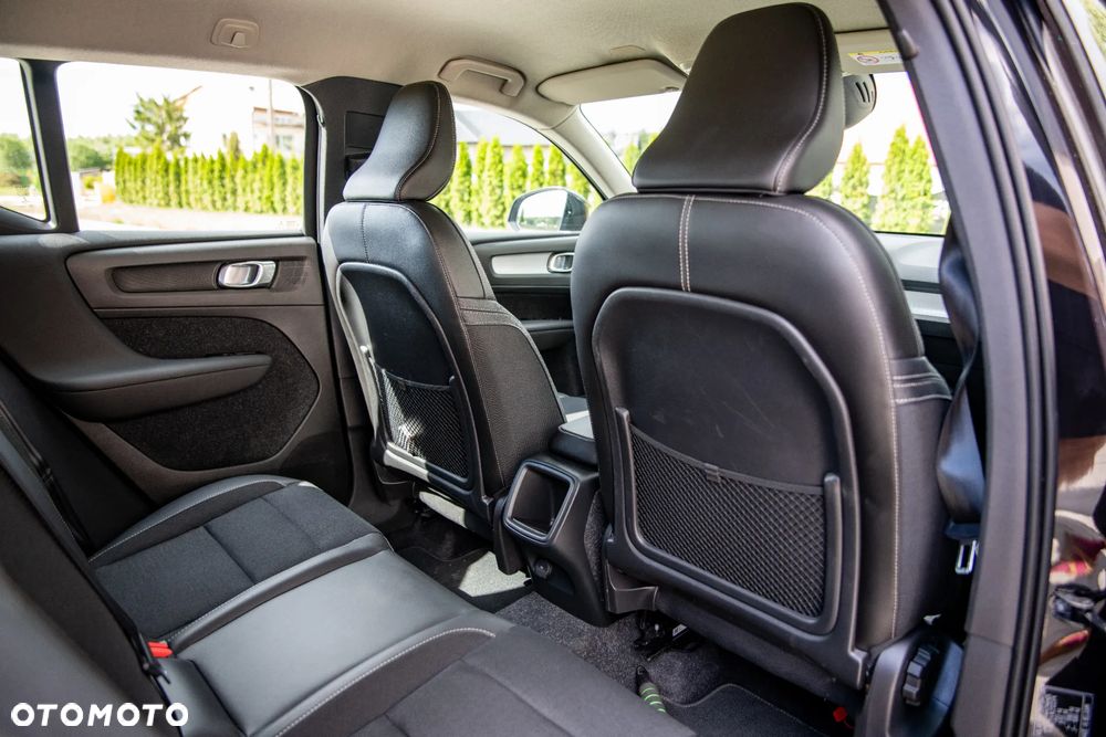Volvo XC 40 D3 SCR Momentum - 16