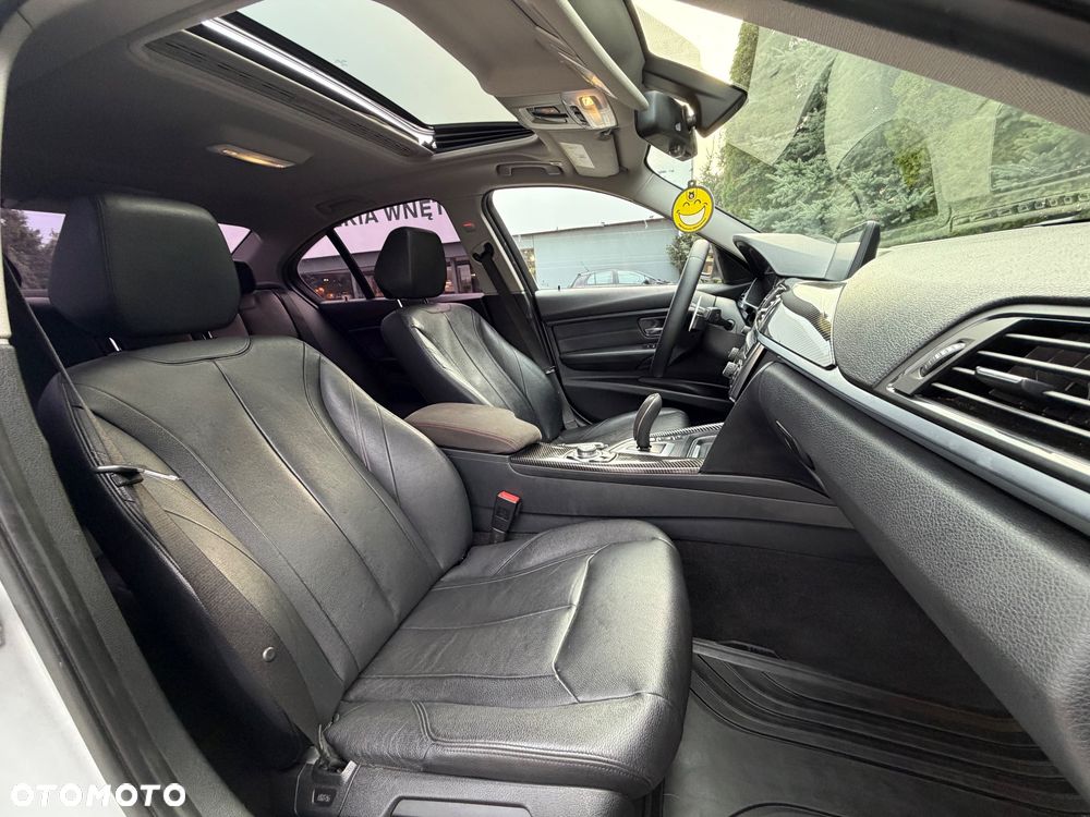 BMW Seria 3 - 36