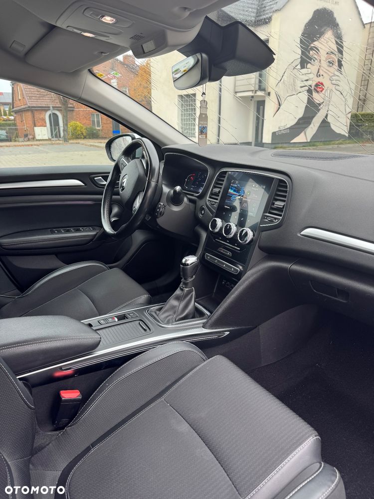 Renault Megane 1.3 TCe FAP Intens - 13