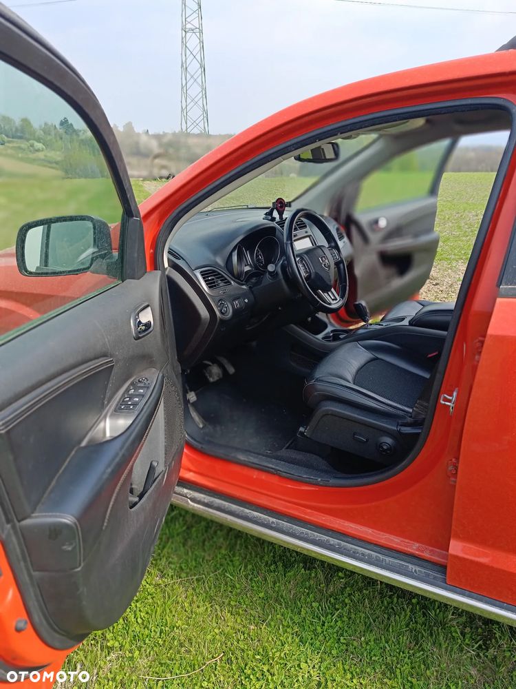 Dodge Journey - 11