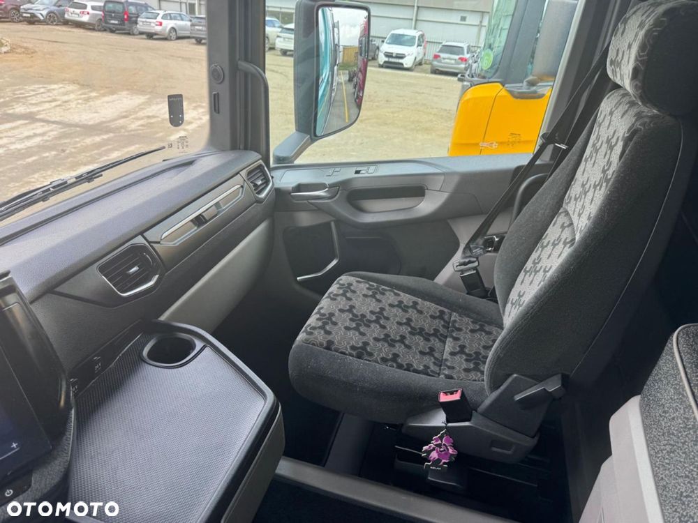 Scania R 460 A4x2NA - 13
