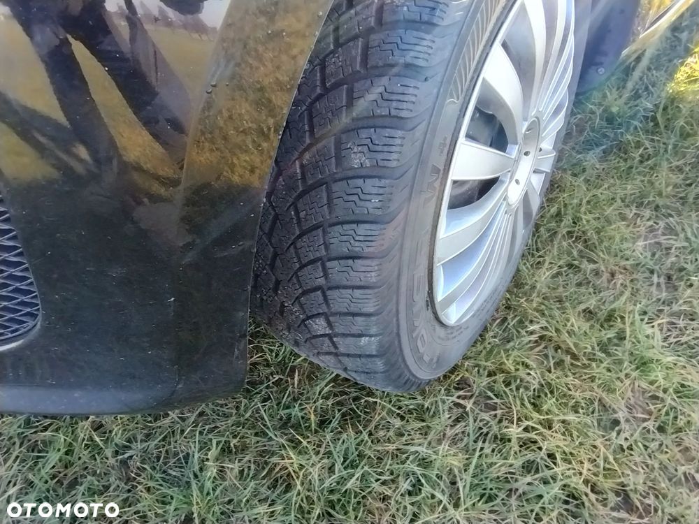 Volkswagen up! black - 19