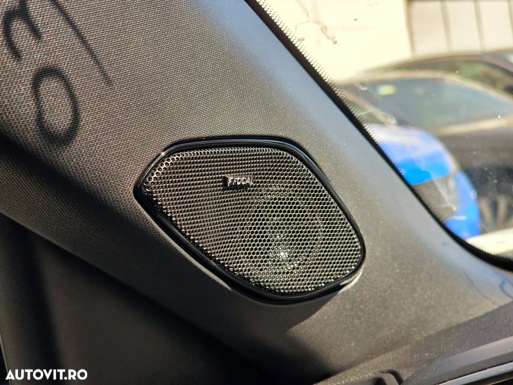 Peugeot 2008 PureTech 155 EAT8 GT - 30