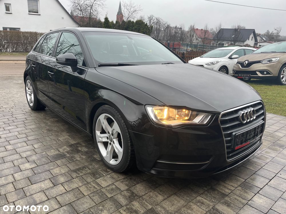 Audi A3 Sportback 2.0 TDI Ambition - 2