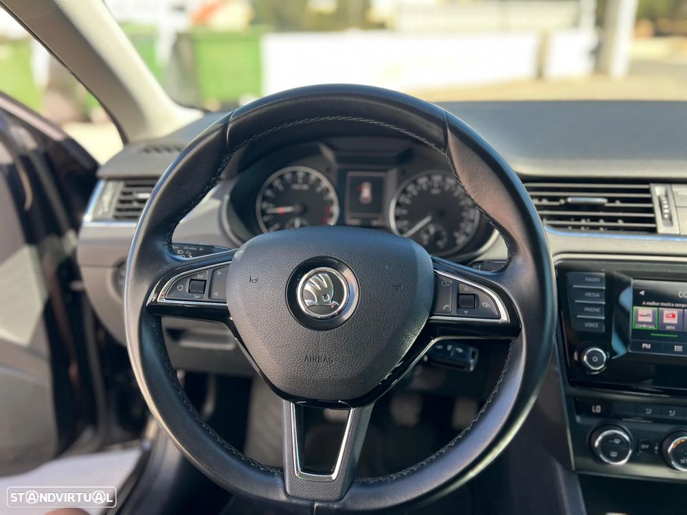 Skoda Octavia Break 1.6 TDI DPF Elegance - 4