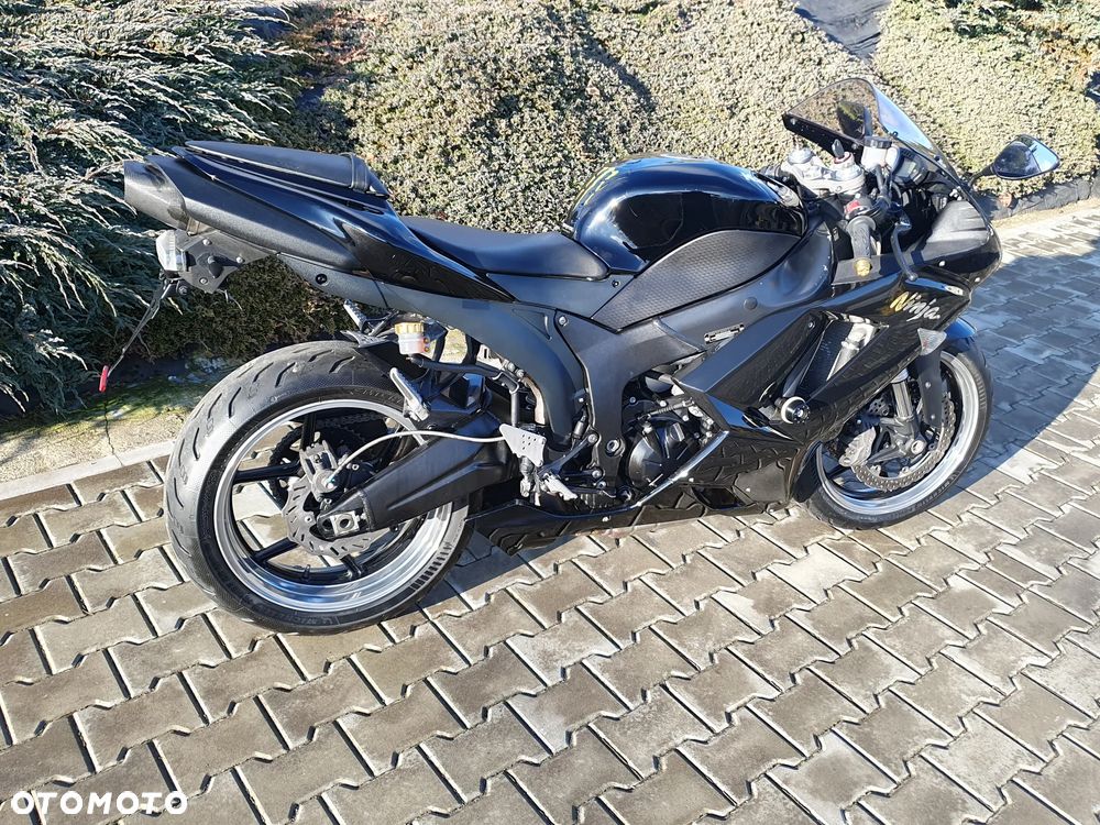 Kawasaki ZX - 3