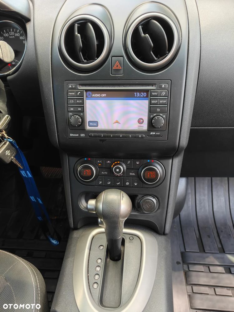 Nissan Qashqai - 16