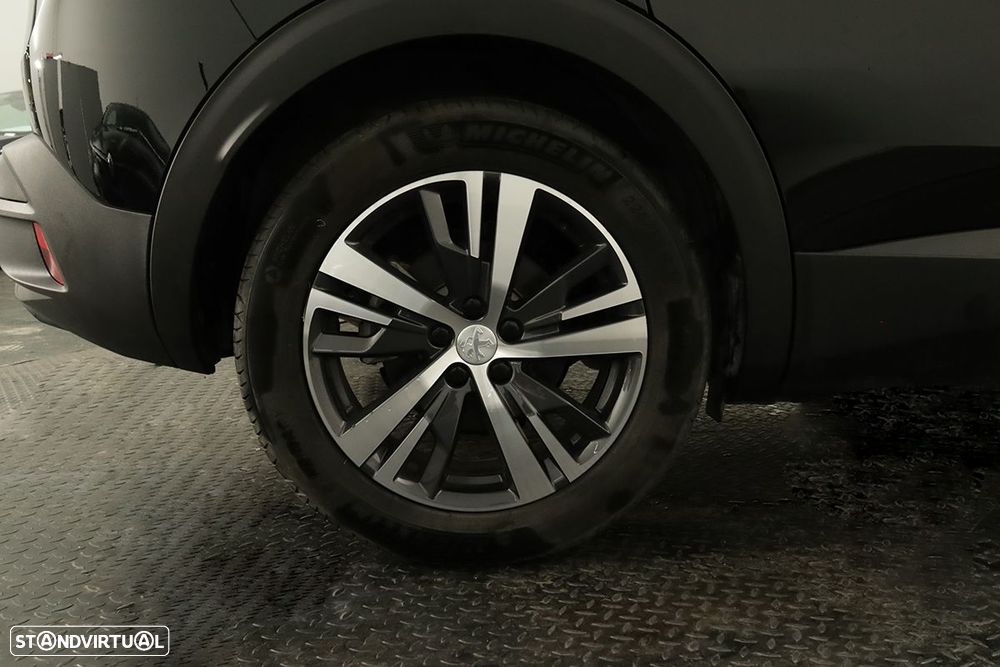 Peugeot 3008 1.6 Hybrid Allure e-EAT8 - 5