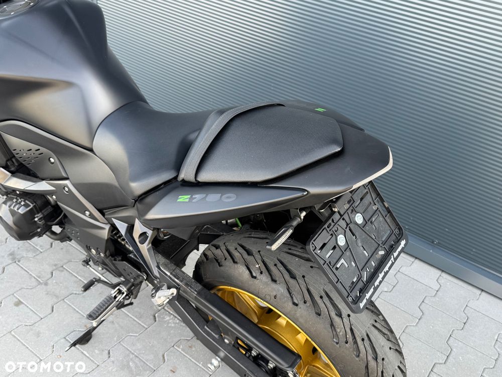 Kawasaki Z - 21