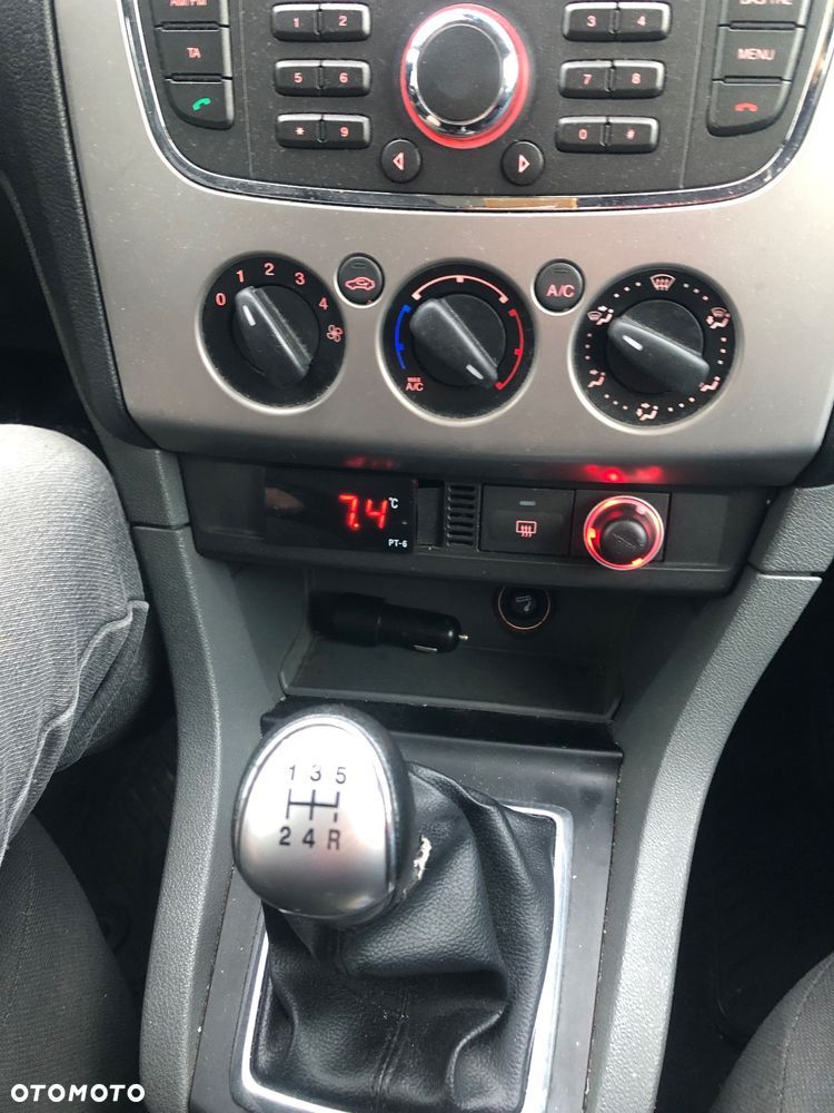 Ford Focus 1.6 TDCi Amber X - 9