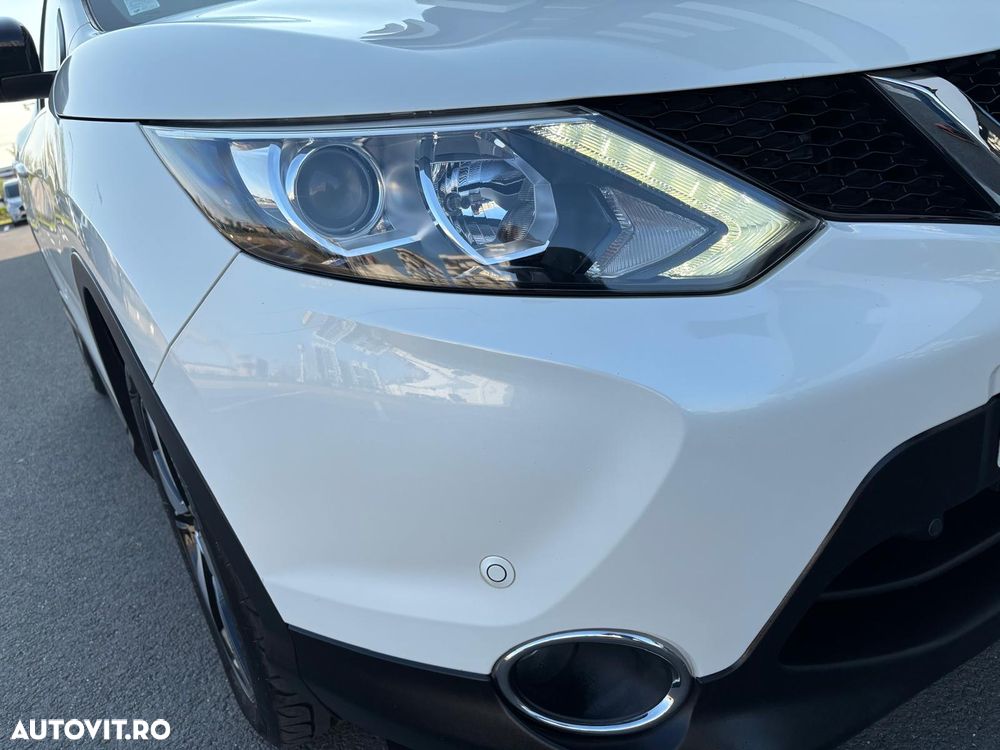 Nissan Qashqai 1.5 DCI Start/Stop Tekna - 19