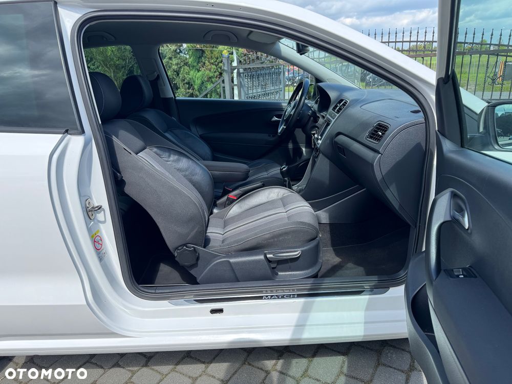 Volkswagen Polo 1.6 TDI Comfortline - 16