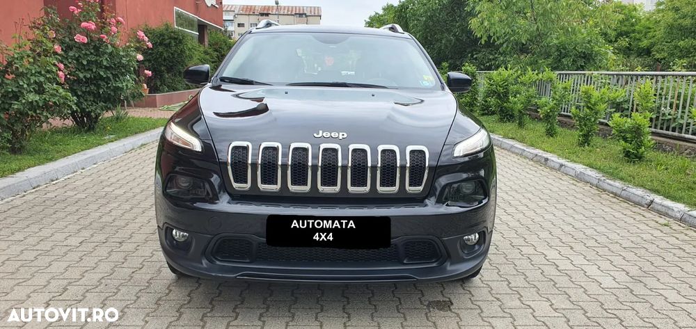 Jeep Cherokee - 14