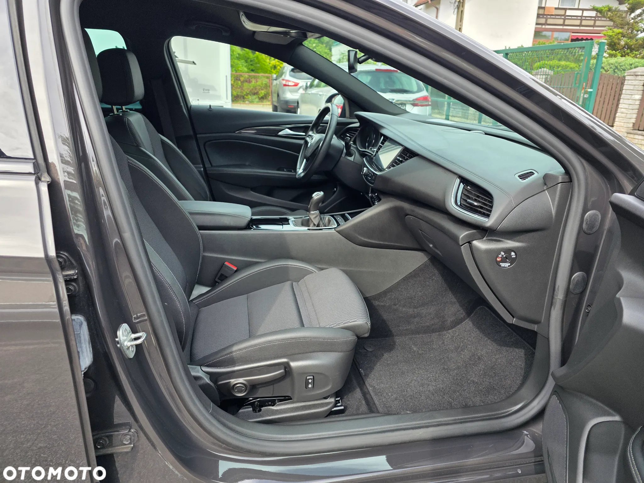Opel Insignia Sports Tourer 2.0 Diesel Business Edition - 6