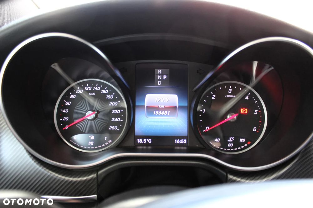 Mercedes-Benz Klasa V 300 d Avantgarde 9G-Tronic (d³ugi) - 6