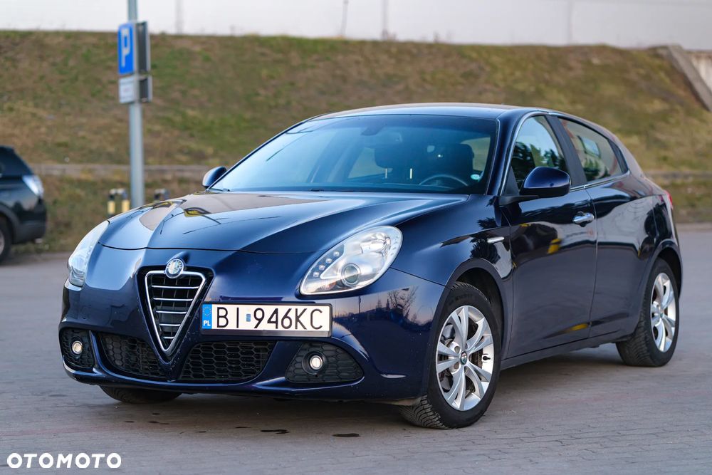 Alfa Romeo Giulietta 1.6 JTDM Distinctive - 1