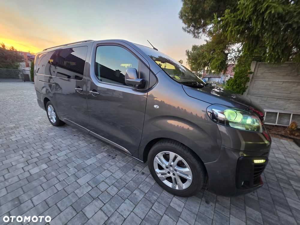 Opel Vivaro Kombi Extra Long 2,7t Enjoy - 20