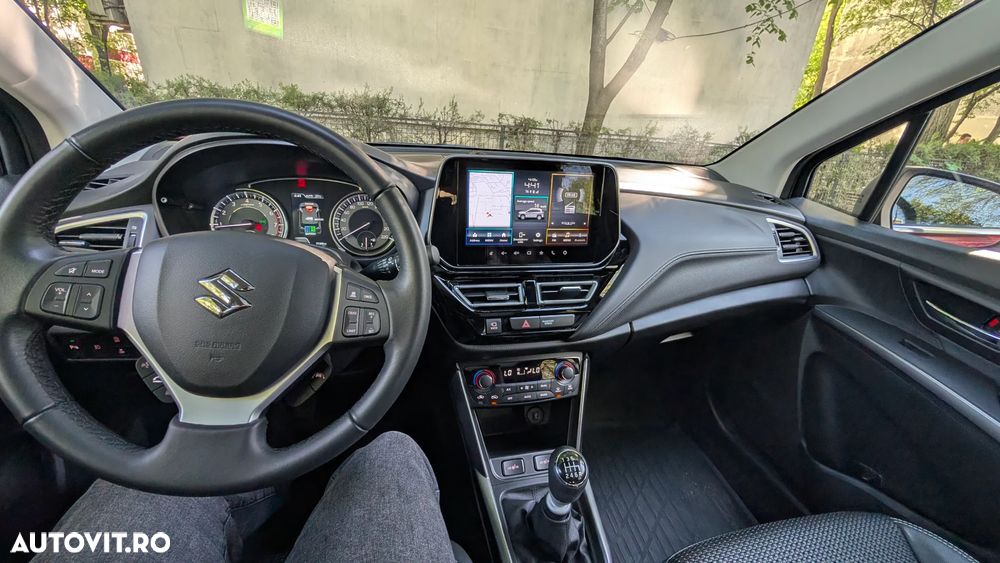 Suzuki S-Cross 1.4 Boosterjet Mild Hybrid AllGrip Luxus - 13