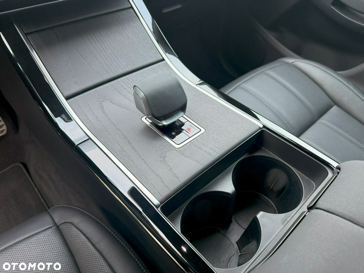 Land Rover Range Rover Evoque - 18