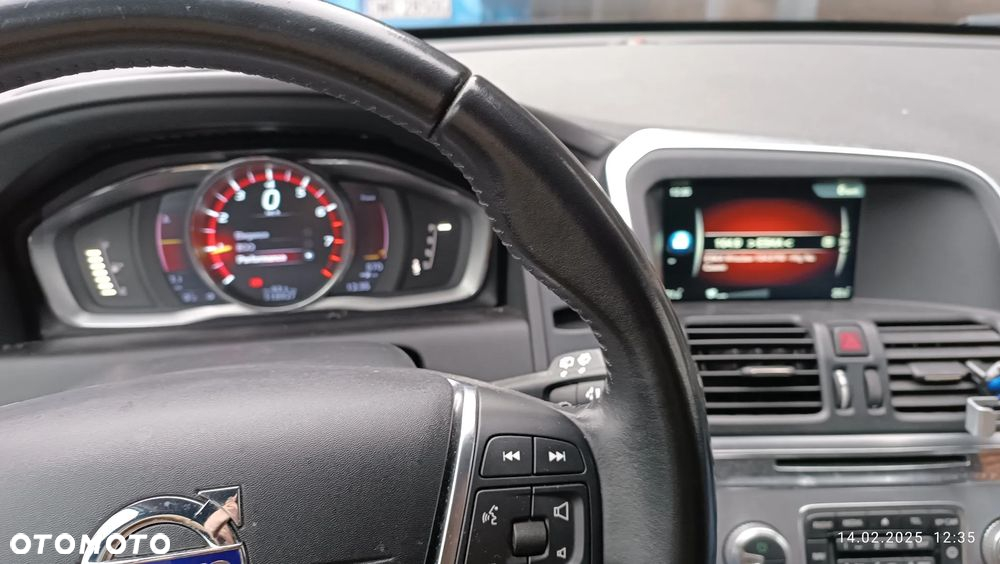 Volvo XC 60 T5 Drive-E Momentum - 8