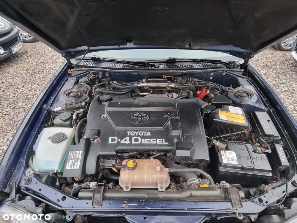 Toyota Corolla 2.0 D-4D Terra - 9