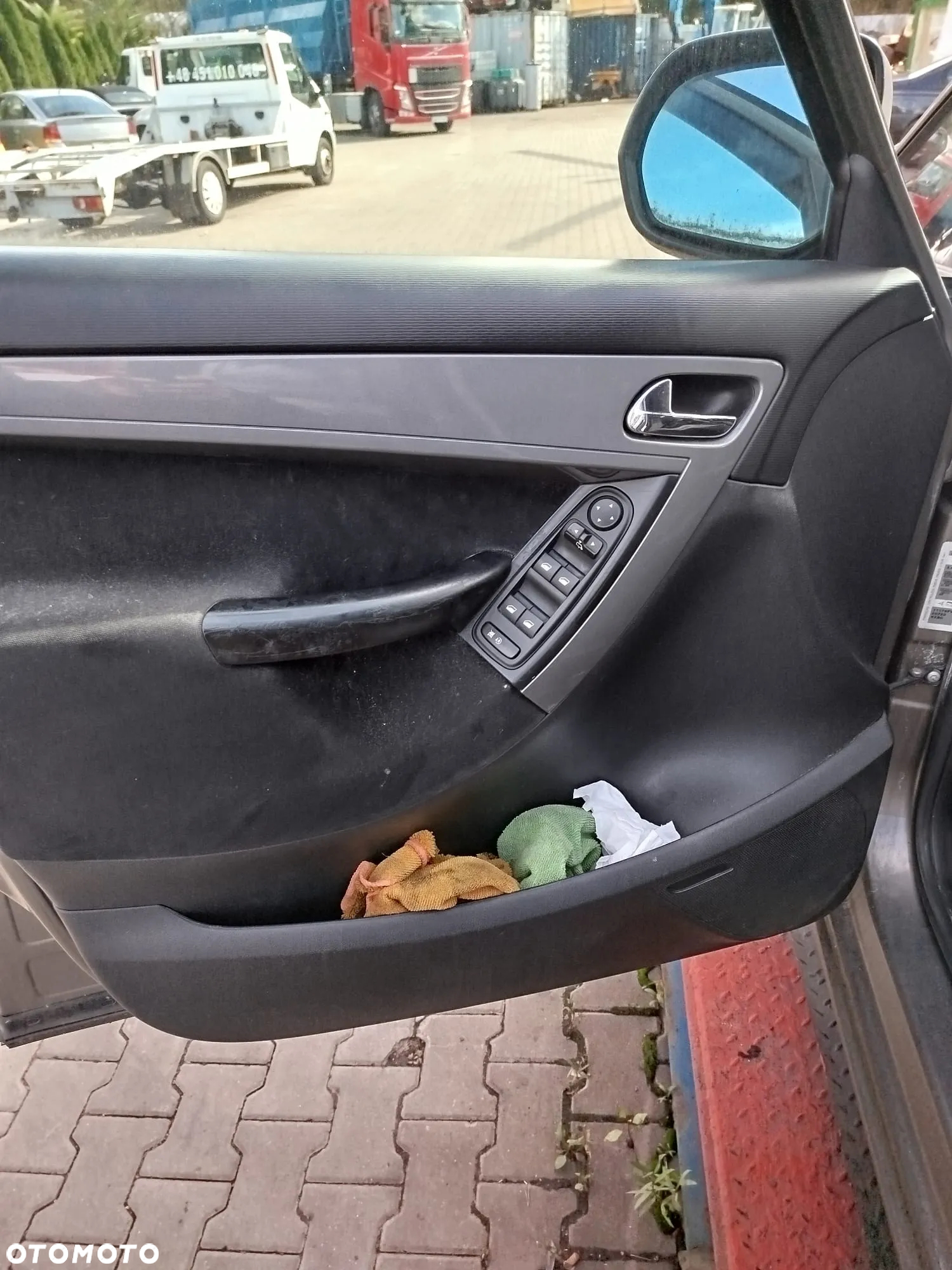 Citroen C4 Picasso na części . - 8