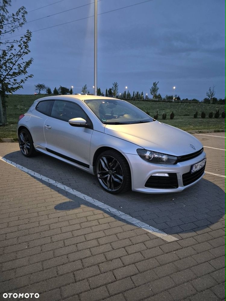 Volkswagen Scirocco 1.4 TSI DSG - 4