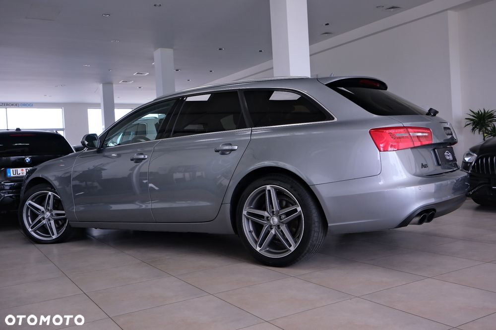 Audi A6 Avant - 11