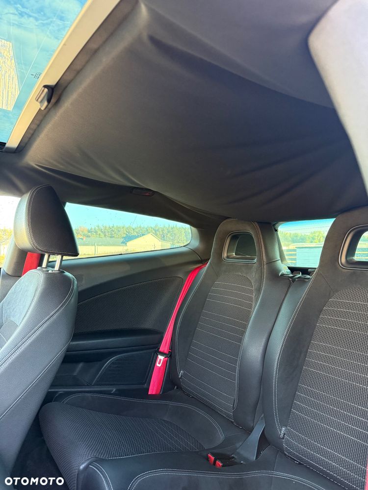 Volkswagen Scirocco 2.0 TSI DSG - 13