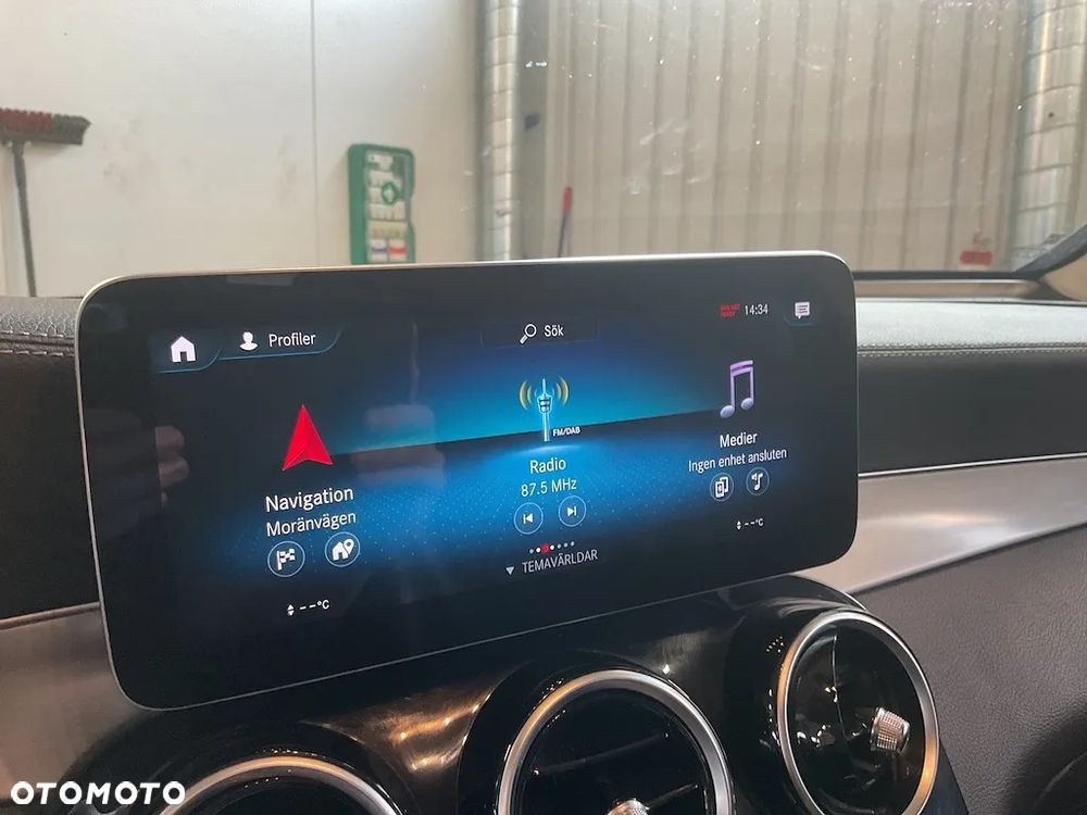 Mercedes-Benz GLC 300 e 4-Matic Avantgarde - 8