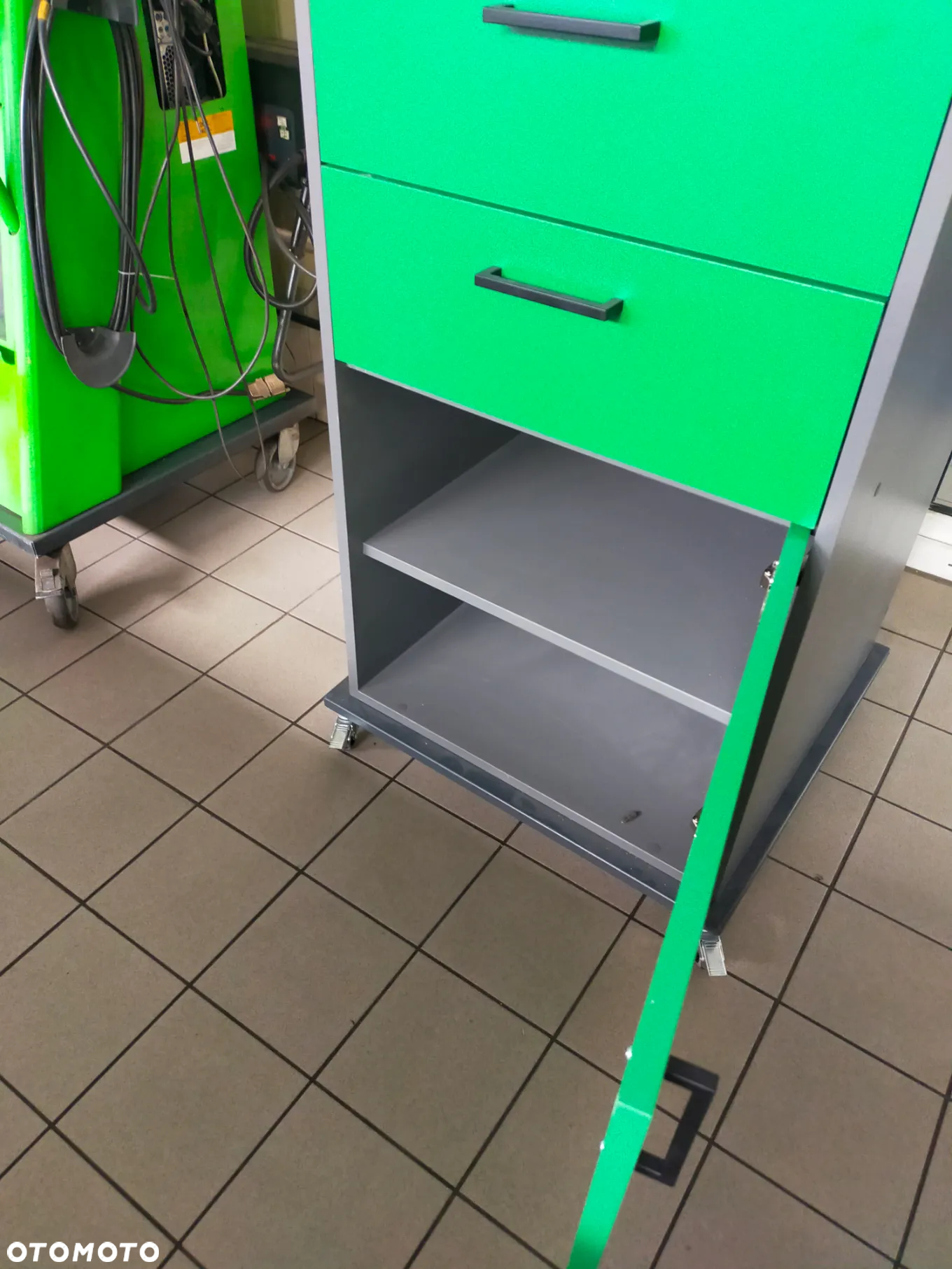 Szafka tester usterek Bosch Regał Bosch - 25