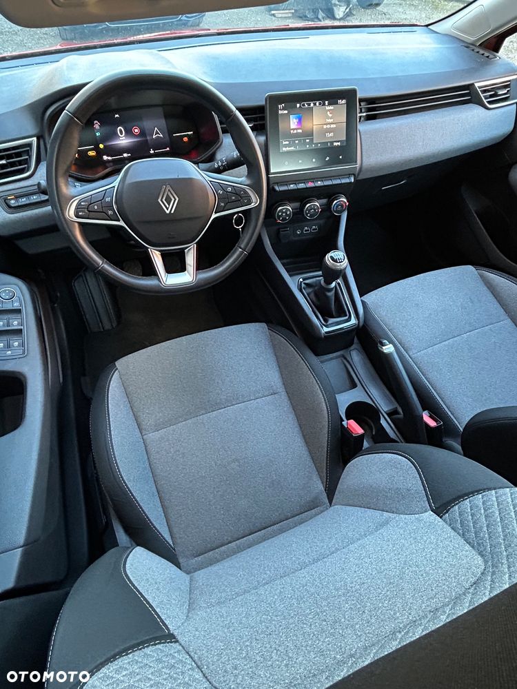 Renault Clio BLUE dCi 100 BUSINESS EDITION - 19