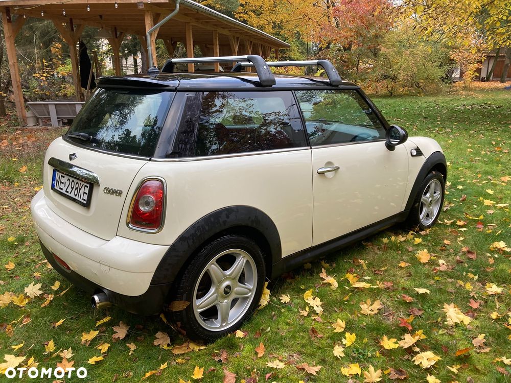 MINI Cooper Standard - 12