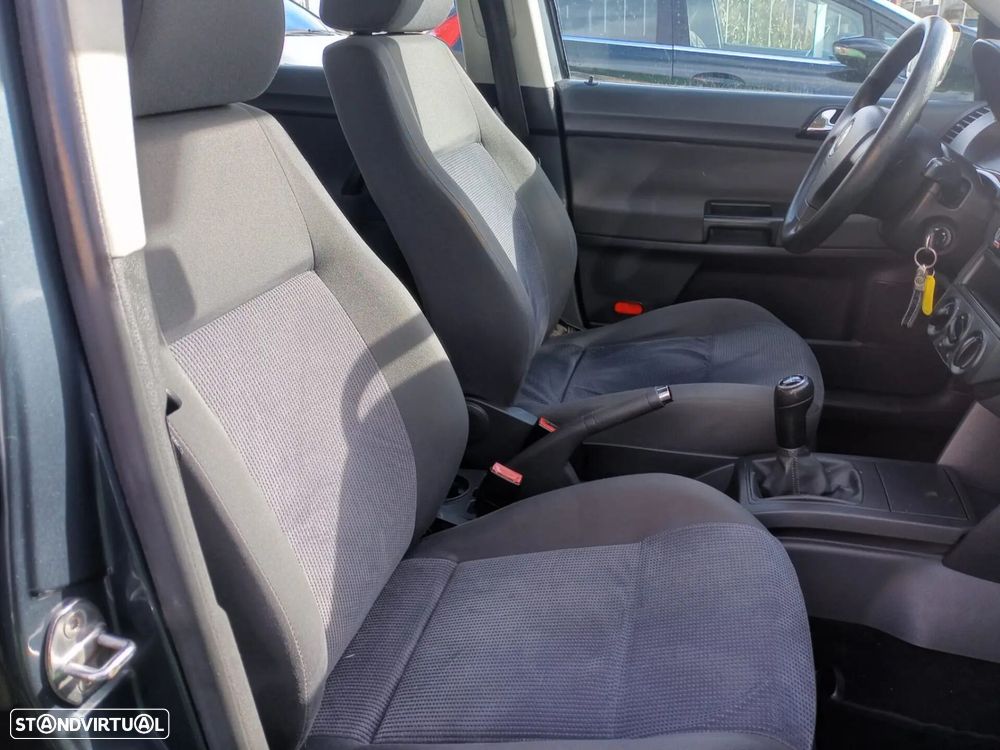 VW Polo 1.2 Confortline - 25